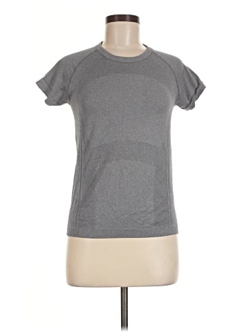 Active by Old Navy Short Sleeve T-Shirt (view 1)