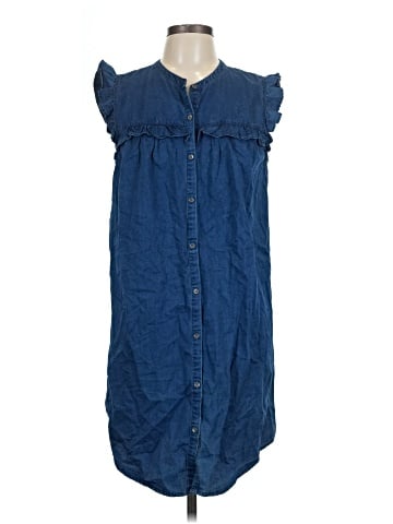 Old Navy Casual Dress (view 1)
