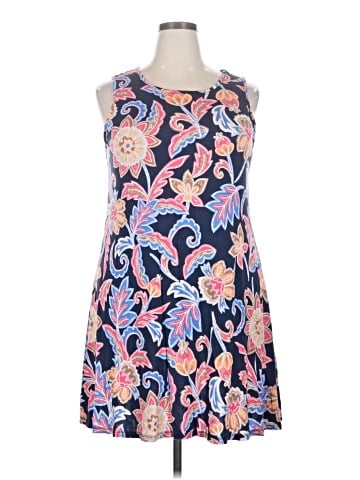Croft & Barrow Casual Dress (view 1)