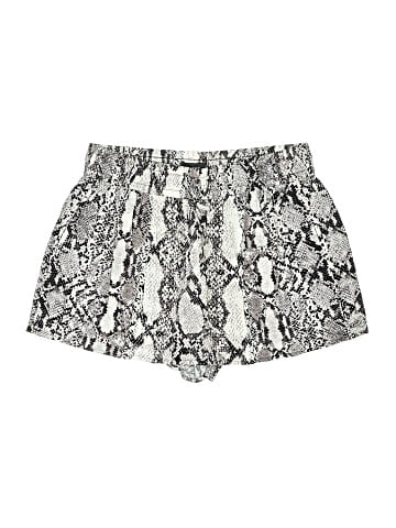 Express Outlet Shorts (view 1)