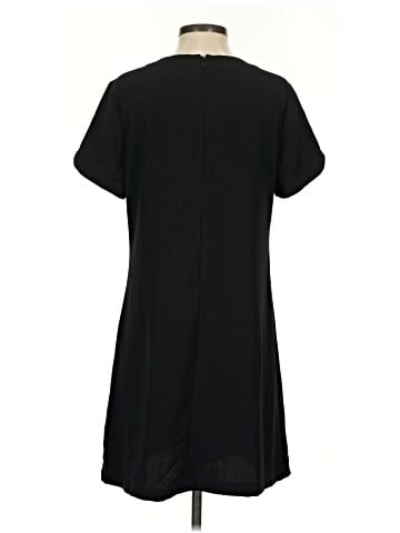 Old Navy Casual Dress (view 2)