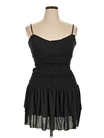 Urban Outfitters Tank Top (view 1)