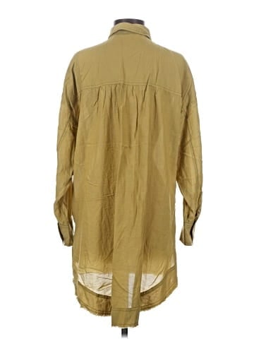 Pilcro Long Sleeve Button-Down Shirt (view 2)