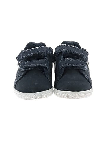 Nike Sneakers (view 2)