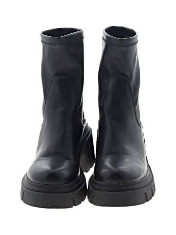 Steve Madden Luxe Ankle Boots (view 2)