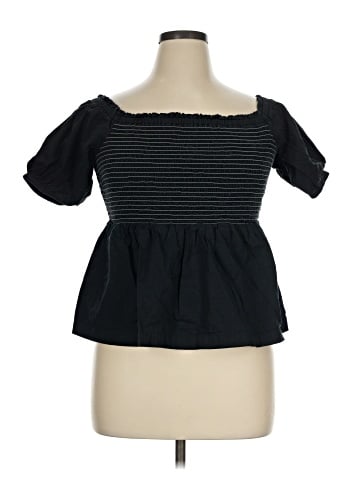 Old Navy Short Sleeve Top (view 1)