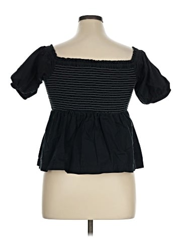 Old Navy Short Sleeve Top (view 2)
