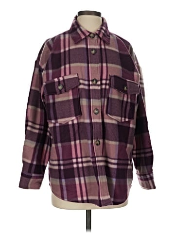 Forever 21 Long Sleeve Button-Down Shirt (view 1)