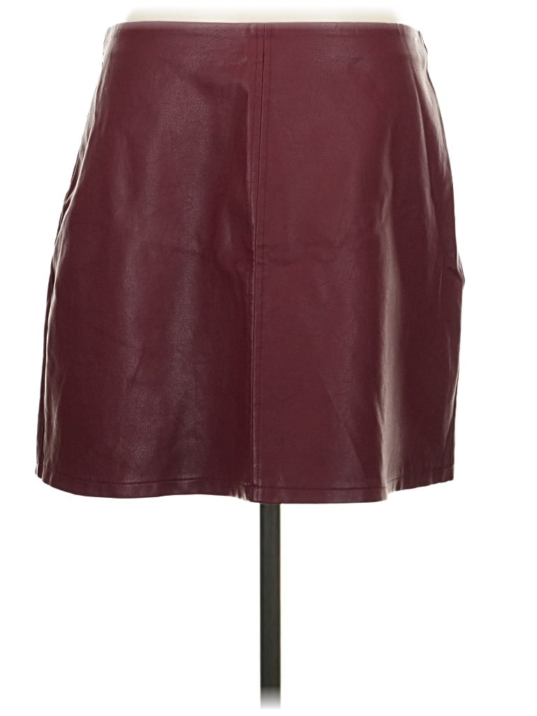Pre-owned Primark Faux Leather Skirt In Burgundy