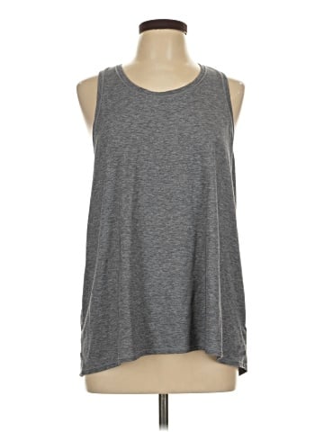 Gap Fit Sleeveless T-Shirt (view 1)