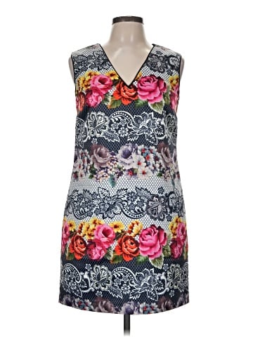 Cynthia Steffe Casual Dress (view 1)