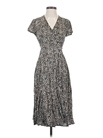 Old Navy Casual Dress (view 1)