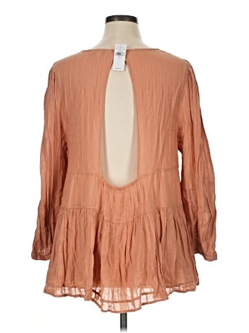 American Eagle Outfitters Long Sleeve Blouse (view 2)