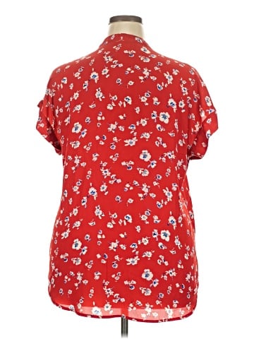Pleione Short Sleeve Blouse (view 2)