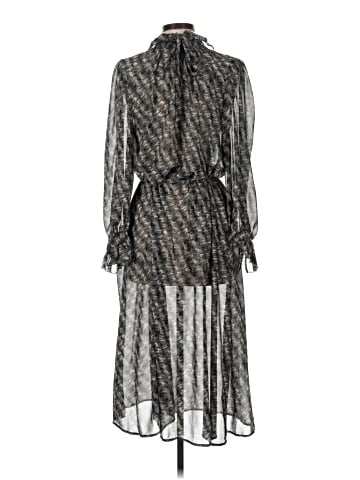 Banana Republic Factory Store Casual Dress (view 2)