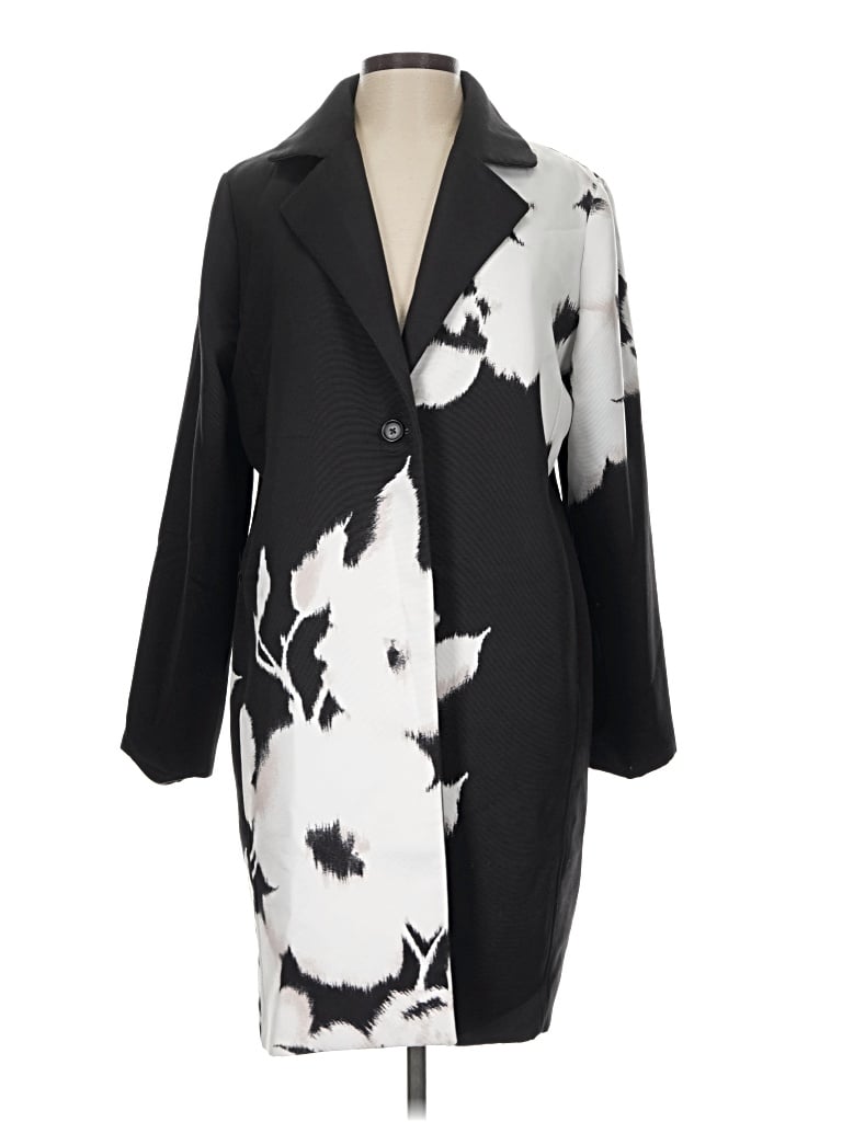 Pre-owned Chico's Coat In Black