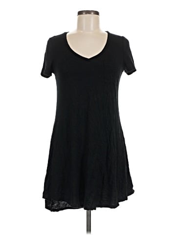 Lulus Short Sleeve T-Shirt (view 1)