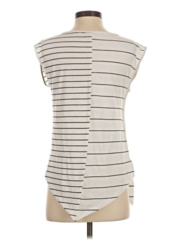 Hem & Thread Sleeveless Blouse (view 2)