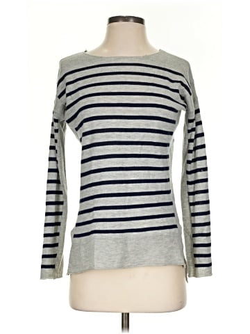 Fate Pullover Sweater (view 1)