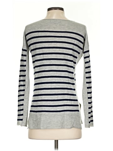 Fate Pullover Sweater (view 2)