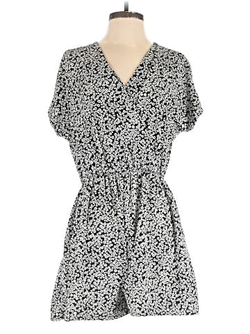 Uniqlo Casual Dress (view 1)