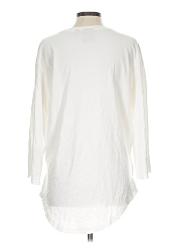 Akademiks Long Sleeve T-Shirt (view 2)