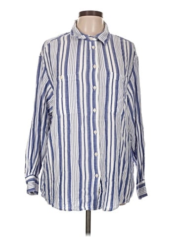 Gap Long Sleeve Button-Down Shirt (view 1)