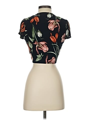Lulus Sleeveless Blouse (view 2)