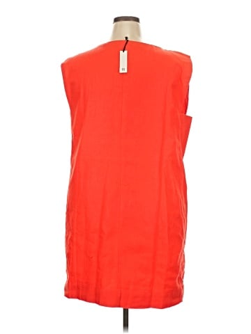 Banana Republic Casual Dress (view 2)