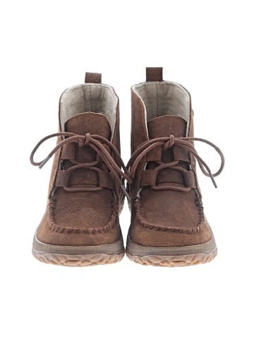 Minnetonka Ankle Boots (view 2)