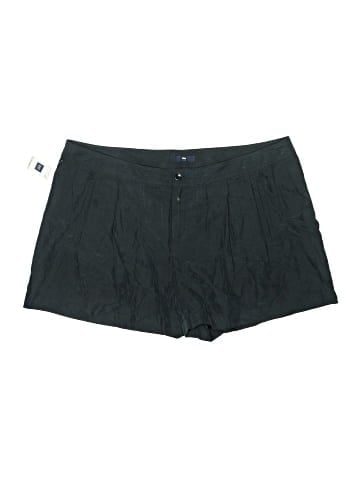 Gap Shorts (view 1)
