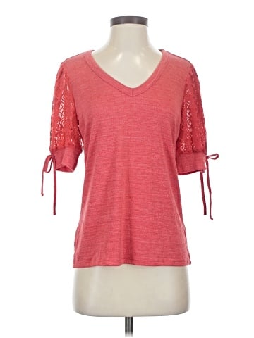 Love Scarlett Short Sleeve Top (view 1)