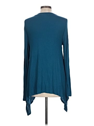 Jennifer Lopez Long Sleeve T-Shirt (view 2)