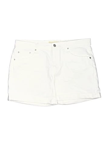 Gap Shorts (view 1)