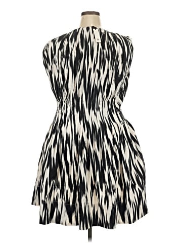 Banana Republic Casual Dress (view 2)