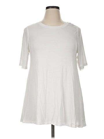 Lane Bryant Short Sleeve T-Shirt (view 1)