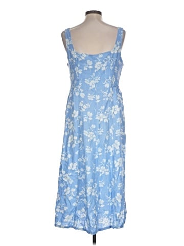 Old Navy Casual Dress (view 2)