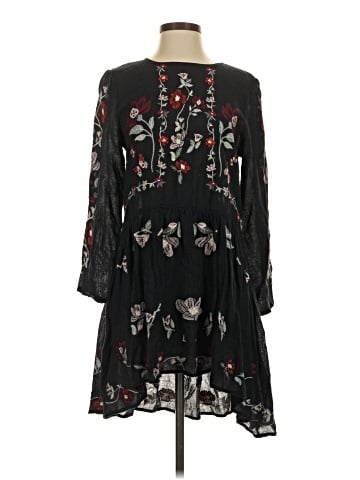 Zara Casual Dress (view 1)
