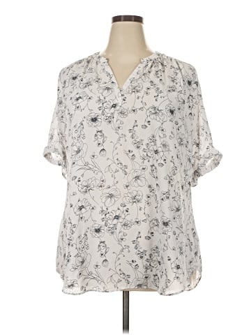 a.n.a. A New Approach Short Sleeve Blouse (view 1)