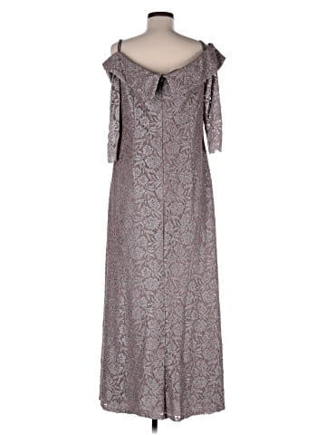 Oleg Cassini Casual Dress (view 2)