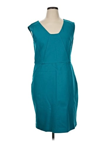 Ann Taylor Cocktail Dress (view 1)