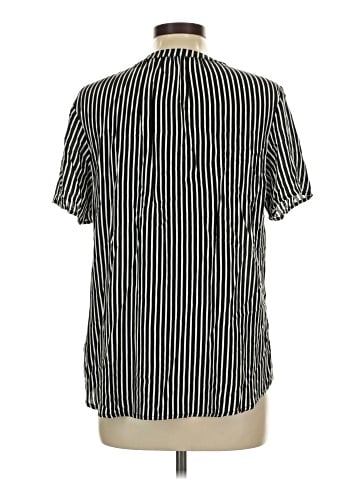Old Navy Short Sleeve Blouse (view 2)
