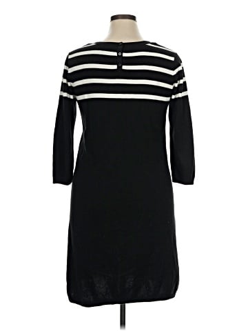 Old Navy Casual Dress (view 2)
