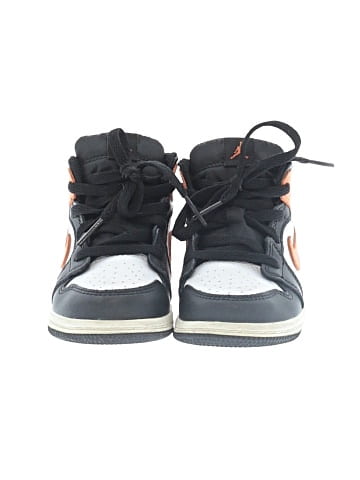 Air Jordan Sneakers (view 2)