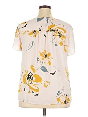 Daniel Rainn Short Sleeve Blouse (view 2)