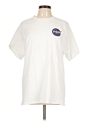 Gildan Short Sleeve T-Shirt (view 1)