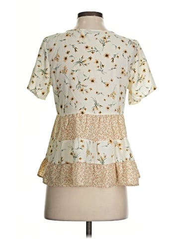 Paper Crane Short Sleeve Blouse (view 2)
