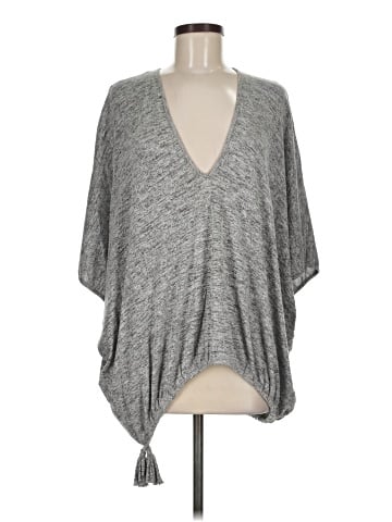 Riller & Fount Poncho (view 1)