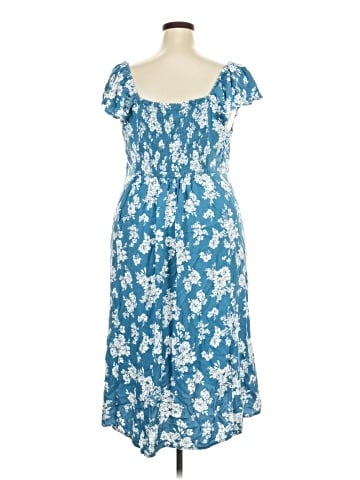Old Navy Casual Dress (view 2)