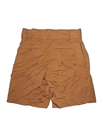 Banana Republic Cargo Shorts (view 2)